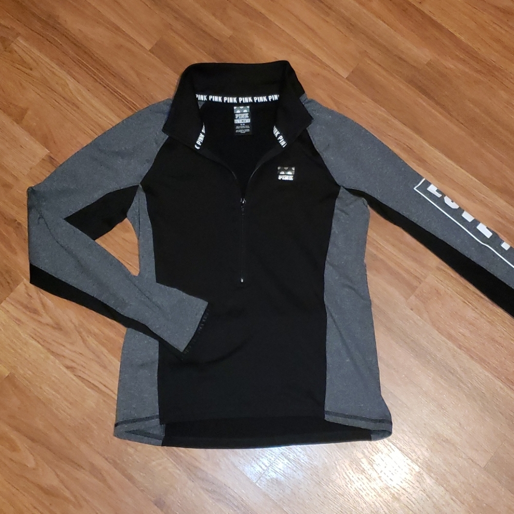 VS PINK brand half zip top